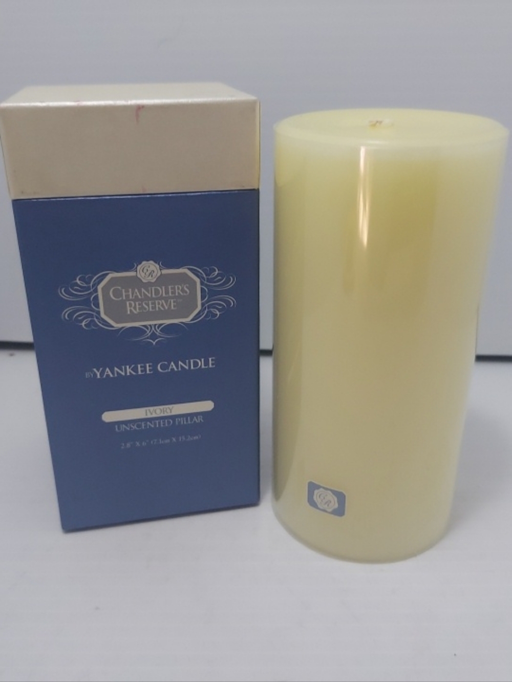 Yankee Candle Ivory Pillar Candle - Chandler's Reserve unscented 2.8" X 6" NEW